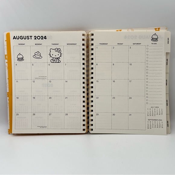 Sanrio Hello Kitty 2025 Large Spiral 17-month Planner - Gold Soft Leather Cover - Picture 6 of 14